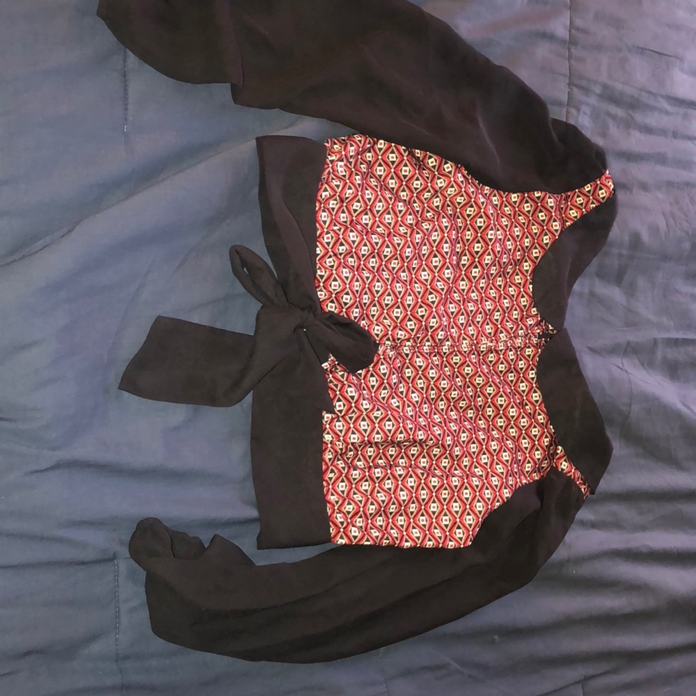 Blouse - Picture 2 of 2